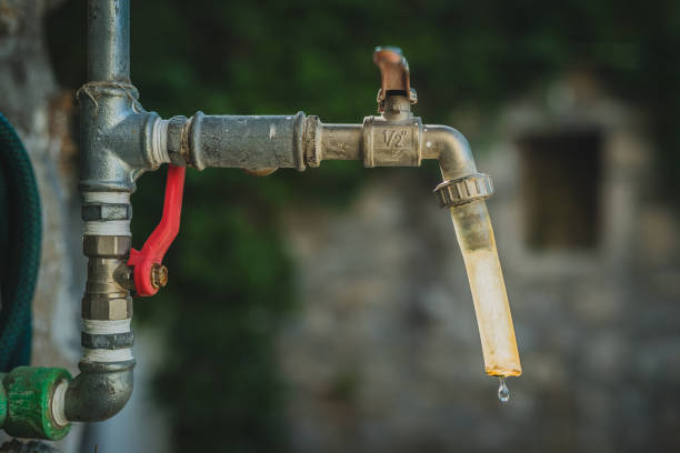 istock Leaky outdoor water tap 1207146485
