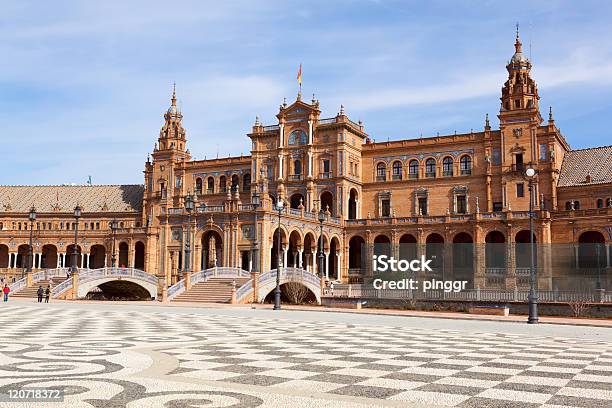 Plaza De Espana W Sewilli - zdjęcia stockowe i więcej obrazów Andaluzja - Andaluzja, Architektura, Bazylika