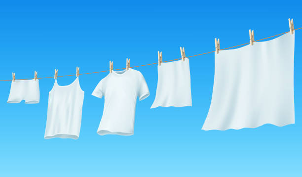 illustrations, cliparts, dessins animés et icônes de linge propre blanc et vêtements s’arrêtant sur une corde - t shirt shirt clothing garment