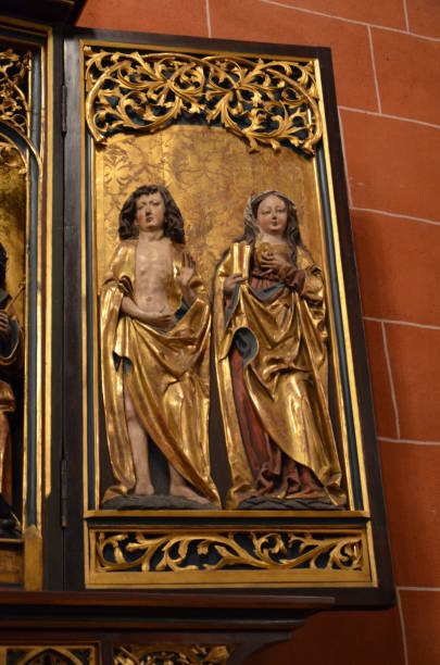 istock St Bartholomaus Frankfurt Cathedral 1207305218