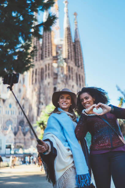 istock Friends vlogging from Barcelona 1207317208