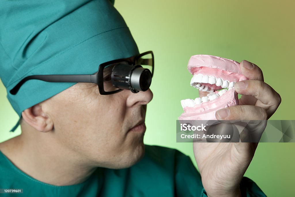 Dentista e matrici - Foto stock royalty-free di Adulto