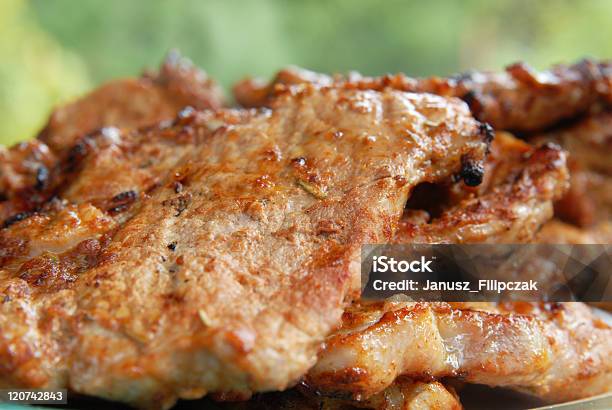 Foto de Carne Grelhada Molho De Churrasco e mais fotos de stock de Assado - Assado, Assado no Forno, Bife