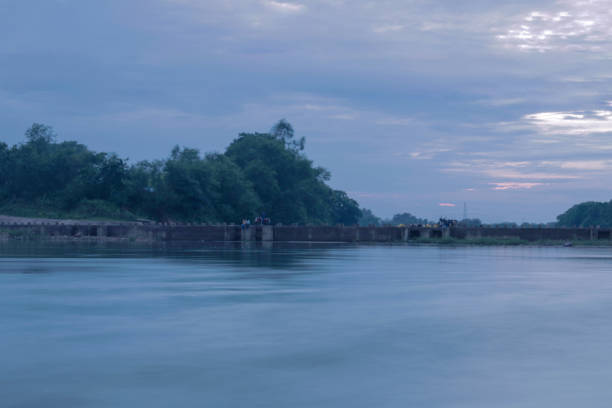 istock Evenings near rivers 1207499127