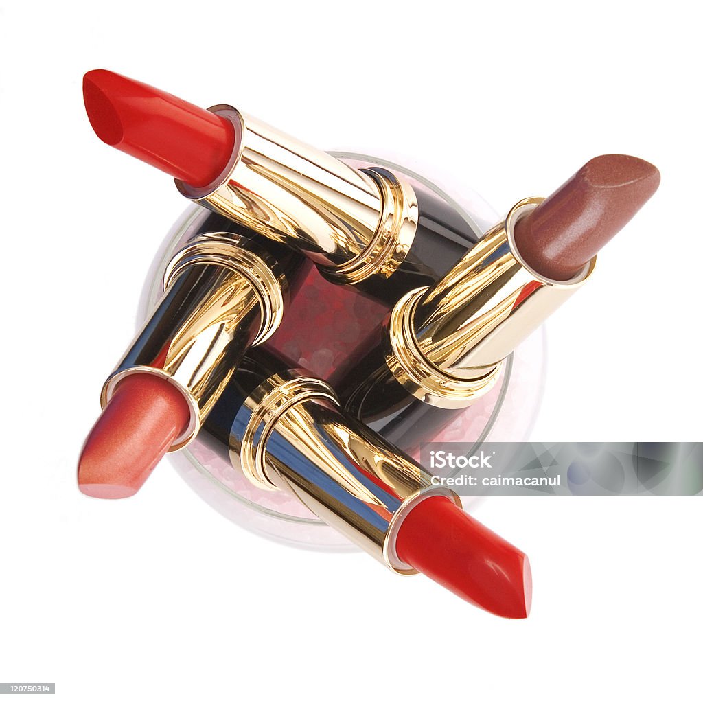 Différent rouge à lèvres rouge - Photo de Accessoire libre de droits