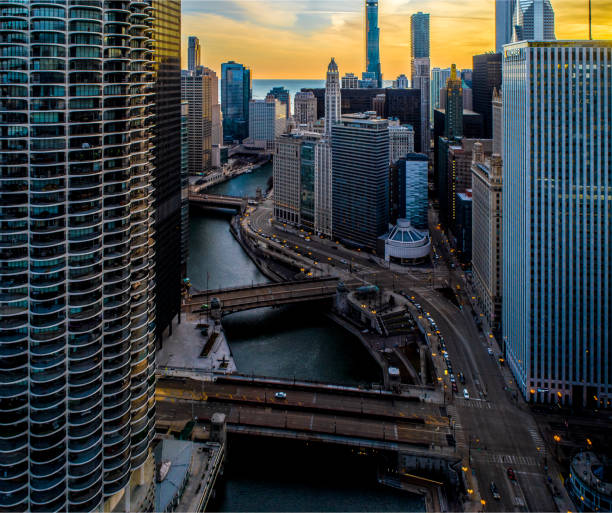 istock Chicago Skyline & River at Sunrise 1207520851