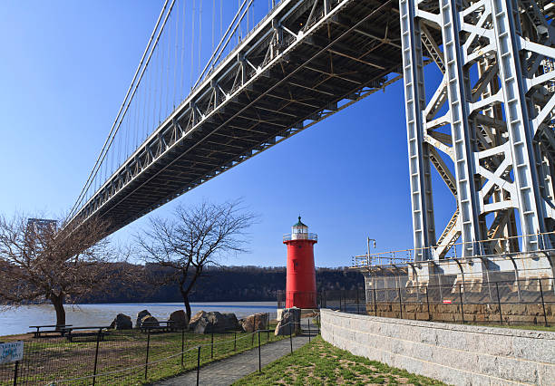 istock The Little Red Lighthouse and Great Grey Bridge 120755358