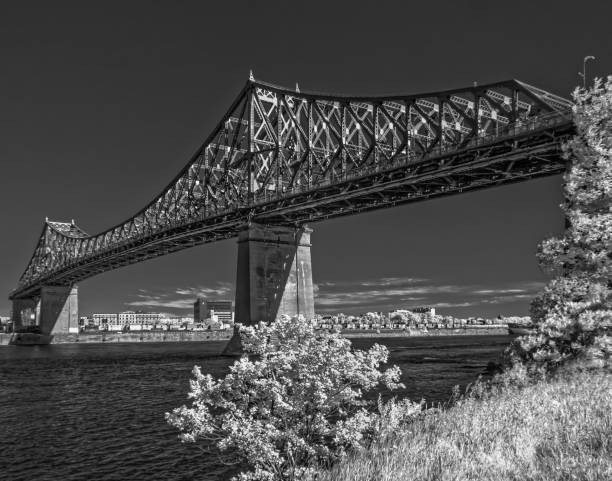 istock Montreal's Jacques Cartier Bridge 1207583463