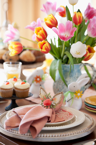 Easter Dining Place Setting