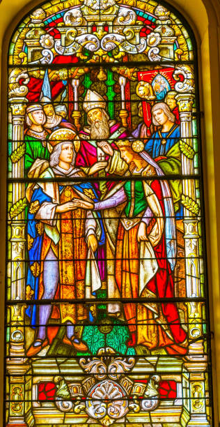 king queen matrimonio vetrate king saint louis cathedral new orleans louisiana - king louis ix foto e immagini stock