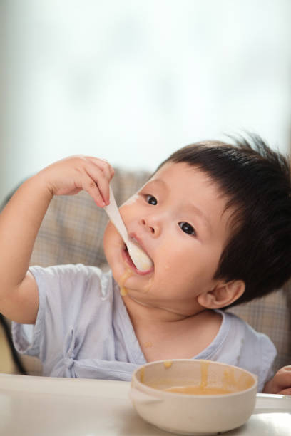 istock The baby to eat 1207719451