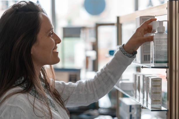 istock Hispanic pharmacist's working day. Searching for a remedy. 1207733029
