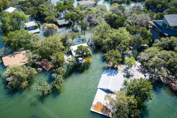 istock Floods turn into Water rescue 1207848660