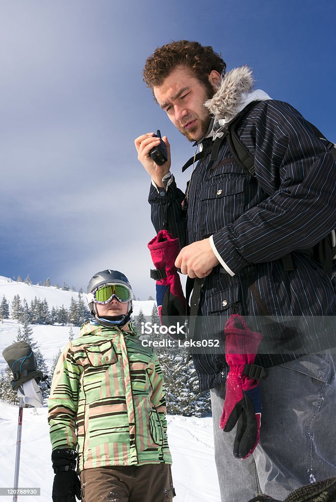 Homem com o rádio. - Royalty-free Esqui - Esqui e snowboard Foto de stock