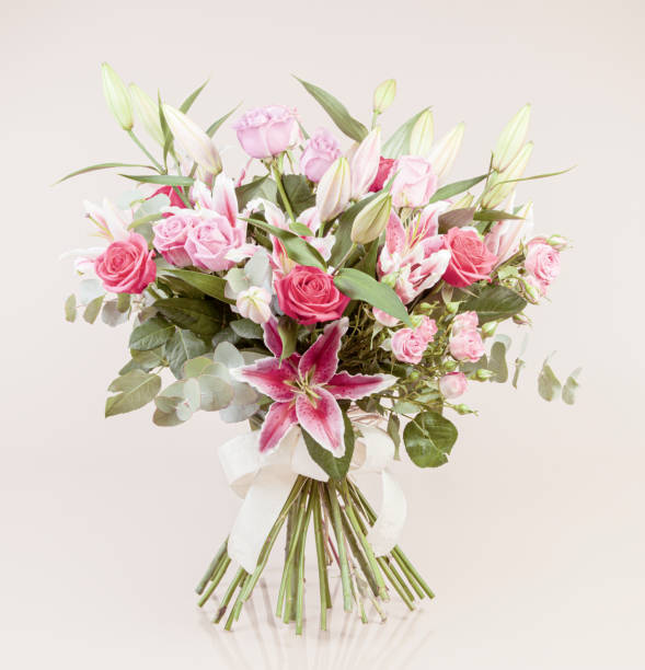 beautiful bouquet - flower bouquet imagens e fotografias de stock