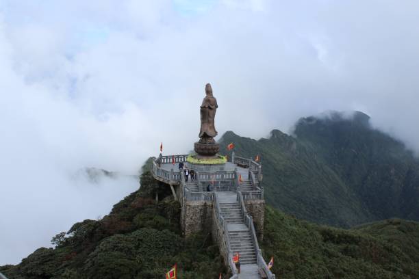 istock VD706 Vietnam Sapa Fansipan 1207943414