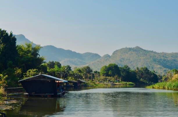 kanchanaburi, tajlandia - erawan zdjęcia i obrazy z banku zdjęć