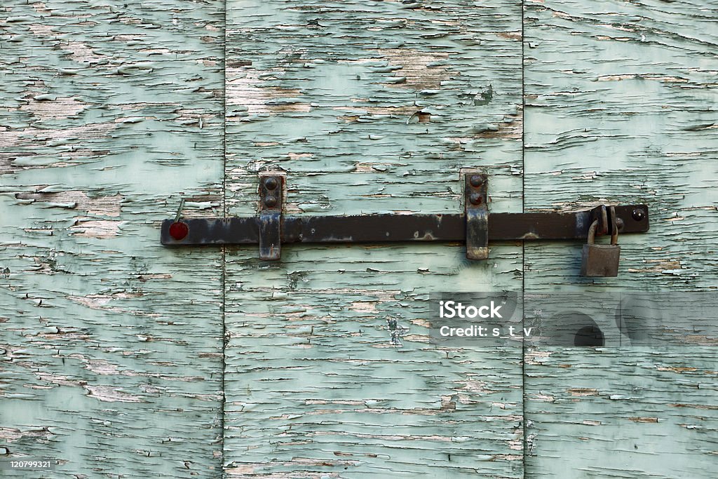 Fensterladen peeling aus Holz geschlossen - Lizenzfrei Abstrakt Stock-Foto