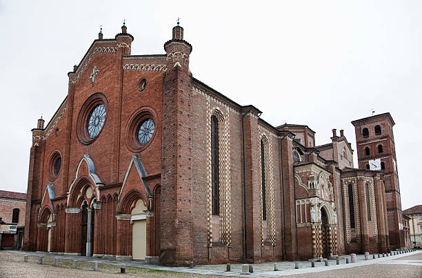 istock The Cathedral of Asti (Italy) 120808925