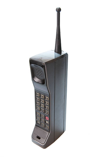 istock 1980s Retro Cell Phone 120814001