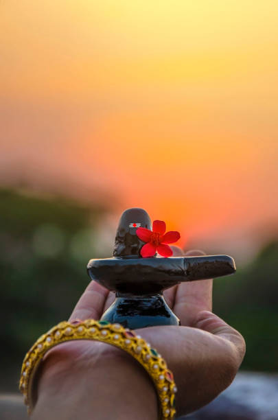 Shiva Lingam Stock Photos, Pictures & Royalty-Free Images - iStock Shiva Lingam Stock Photos, Pictures & Royalty-Free Images - iStock