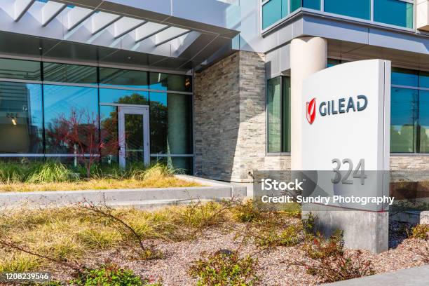 Gilead Corporate Headquarters In Silicon Valley Stock Photo - Download Image Now - Gilead Sciences, Business, PrEP - Medicine