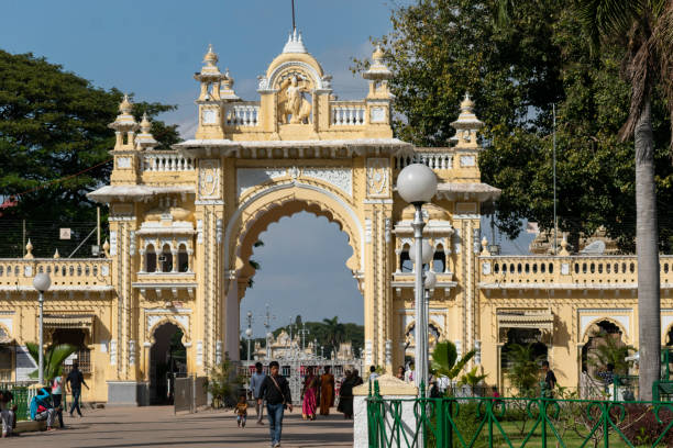 mysore palace, mysore, estado de karnataka, índia - architecture asia asian culture bangalore - fotografias e filmes do acervo