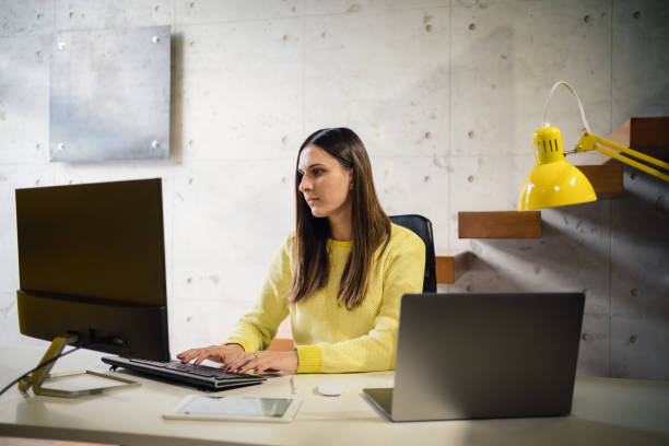 istock Building her business through hard work and extra hours 1208344517