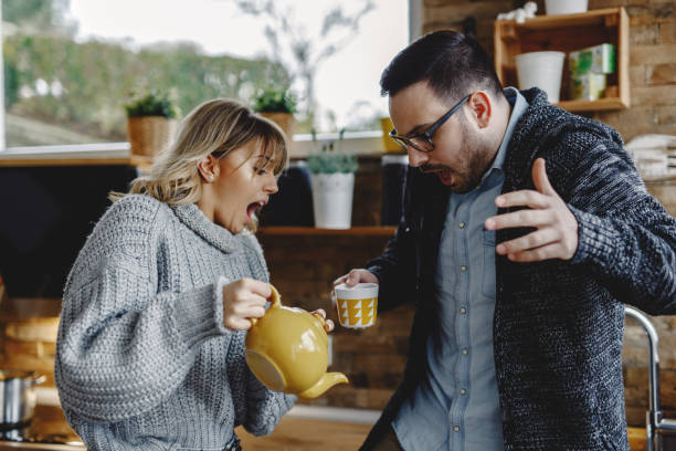 Watch out, the tea is hot!