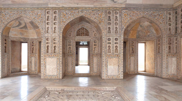 белый мраморный дворец хас махал в красном форте агра, индия - india new delhi indian culture pattern стоковые фото и изображения