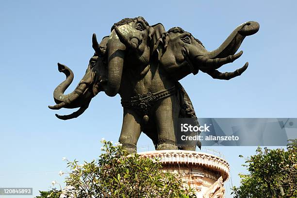 Museo Erawan Tempio Di Elefanti In Thailandia - Fotografie stock e altre immagini di Elefante - Elefante, Museo, Tailandia