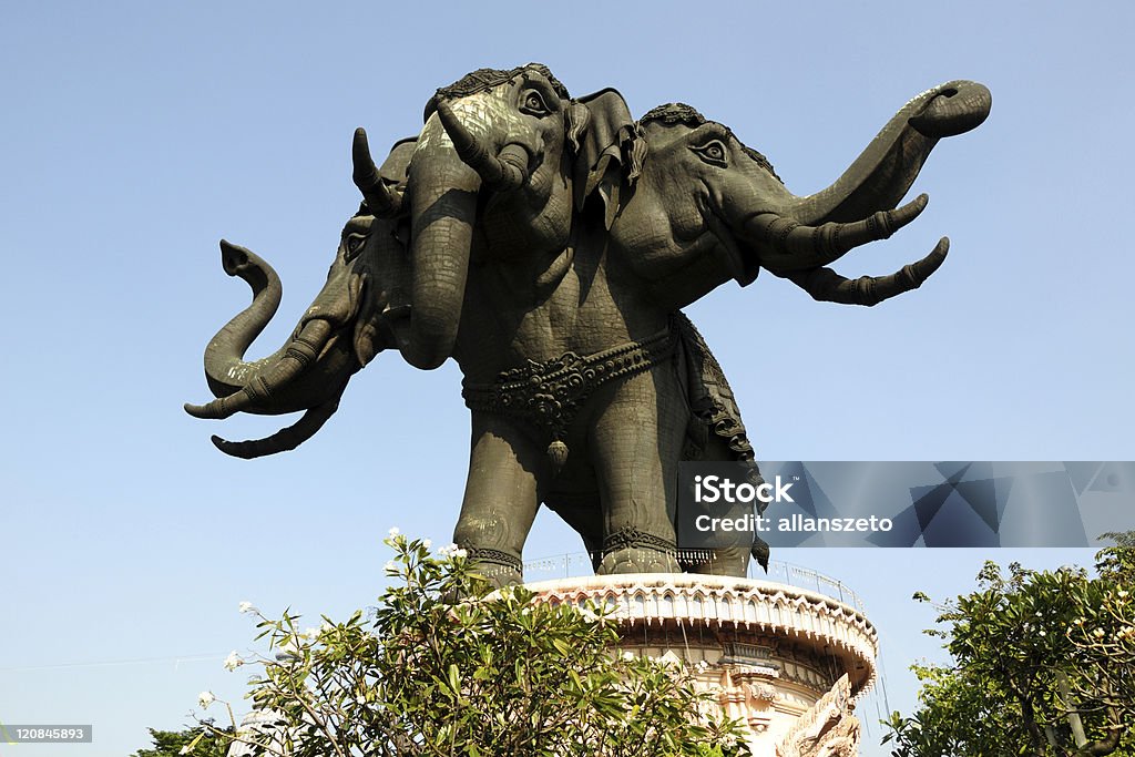 こんにちは 에라완 박물관 코끼리 관자놀이 - 로열티 프리 코끼리 스톡 사진