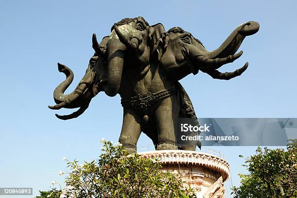 こんにちは 에라완 박물관 코끼리 관자놀이 코끼리에 대한 스톡 사진 및 기타 이미지 - 코끼리, 박물관, 태국