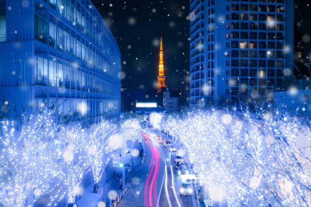 Tokyo Illuminations of the Christmas light at Roppogi Hill Roppongi hill christmas illumination with long exposure tokyo prefecture tokyo tower japan night stock pictures, royalty-free photos & images