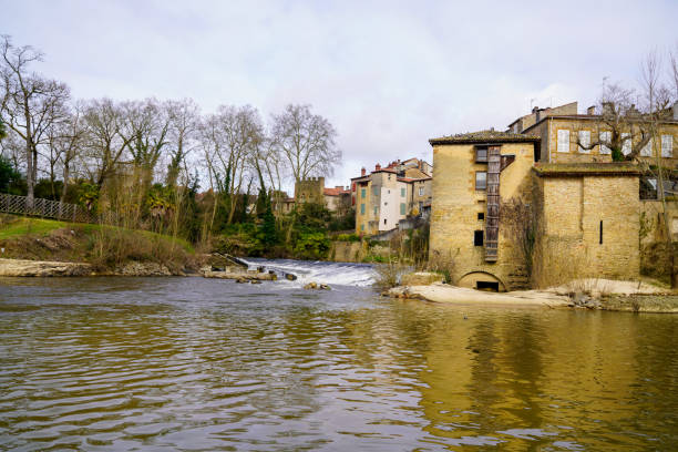 mont-de-marsan confluence of the douze and midou rivers in landes panorama web banner header - drill bit fotos imagens e fotografias de stock