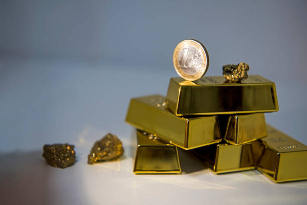 istock Natural Quartz Gold Titanium Agate Crystal with gold bars. 1208641554
