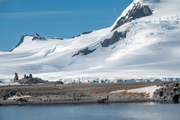 istock a scenic view from the Antarctic peninsula ! 1208666801