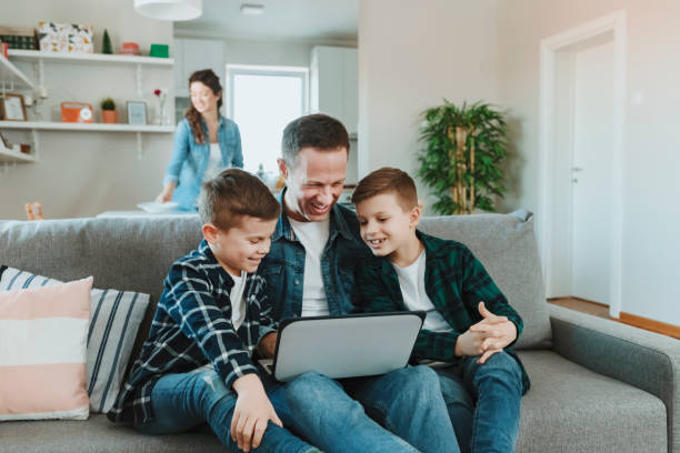 istock Family is the closest network 1208674079