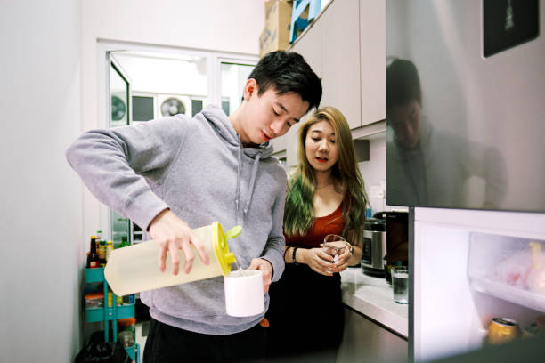 istock Couple living together moment 1208764634
