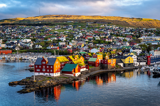 Torshavn es la capital de las islas feroe en el Atlántico norte. photo