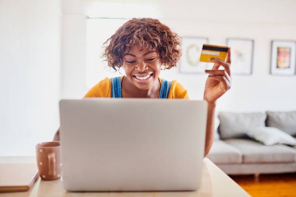 istock I just love a good online sale 1208776356