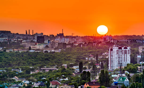 istock Sunset above Saratov town in Russia 1208778148