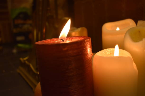 istock A Yuletide flicker of flamboyant 1208906995