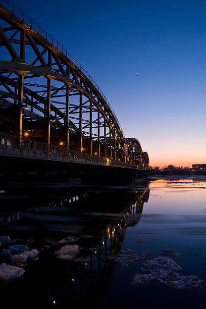 istock Bridge over the river Elbe in Hamburg Germany at Night 120891787