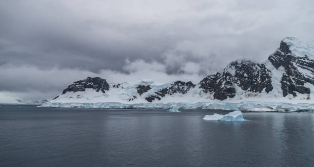 istock Antarctic mountians and glaciers. 1208931555