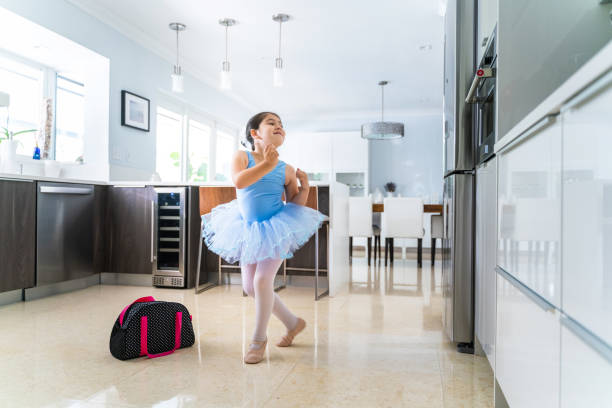 istock I like to mix ballet with other dancing styles 1208952292