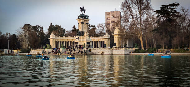 istock Madrid Retreat Park 1209036204