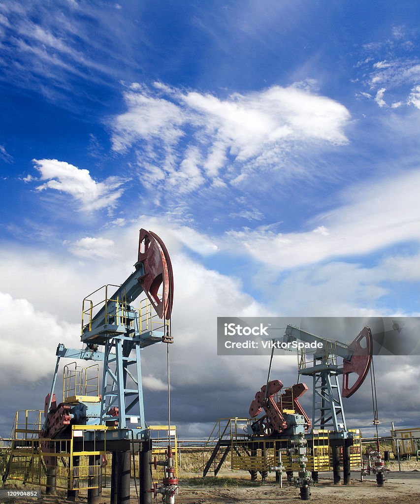 Nuages et de Derrick - Photo de Enlever libre de droits