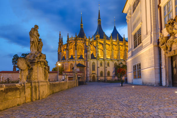 Iglesia De Santa Bárbara En La Ciudad De Kutna Hora República Checa Foto de stock y más banco de imágenes de Catedral - iStock Iglesia De Santa Bárbara En La Ciudad De Kutna Hora República Checa Foto de stock y más banco de imágenes de Catedral - iStock