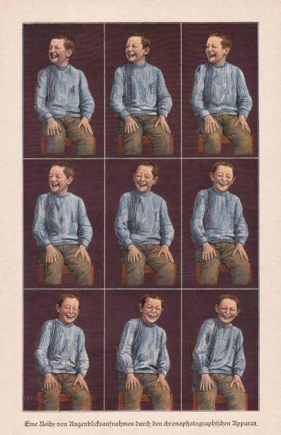 ilustraciones, imágenes clip art, dibujos animados e iconos de stock de instantáneas de un niño a través de un aparato cronofotográfico, publicado en 1895 - engraved image fotos